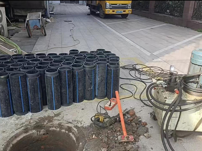 长兴PE置换管厂家 DN315置换管 非开挖管短管置换